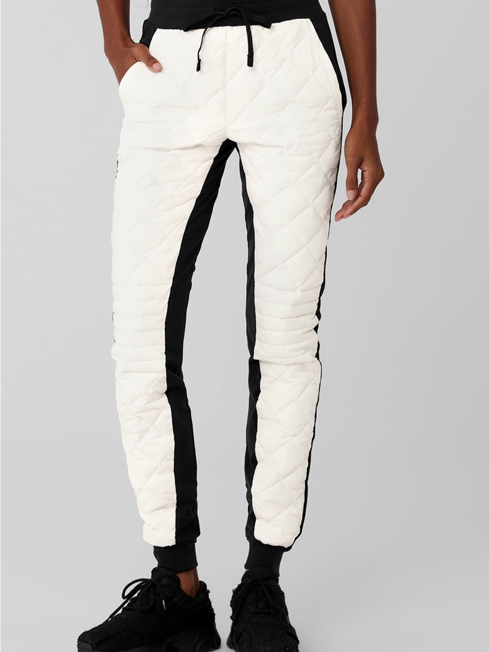 ALO Yoga Quilted White Joggers with Black Side Panels - Picture 1 of 7